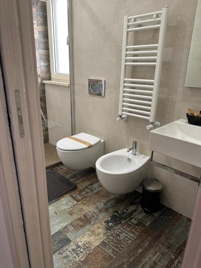 Home J&J Bari Bagian luar foto