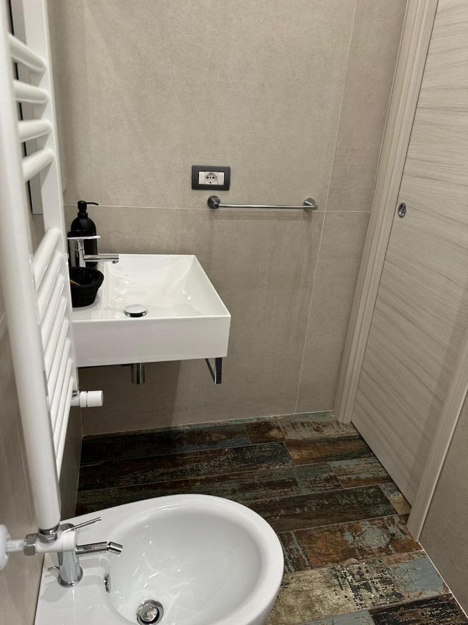 Home J&J Bari Bagian luar foto