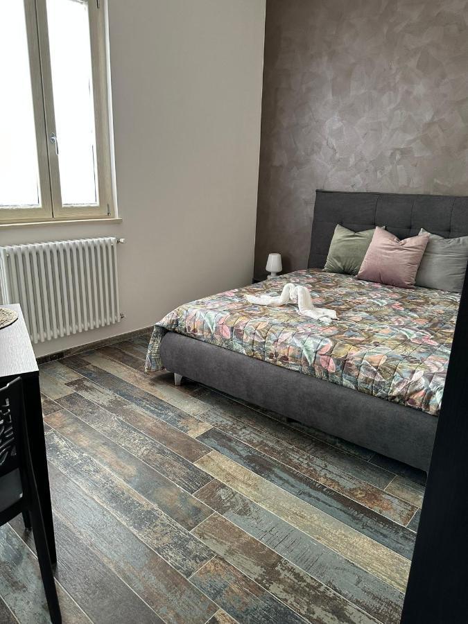 Home J&J Bari Bagian luar foto